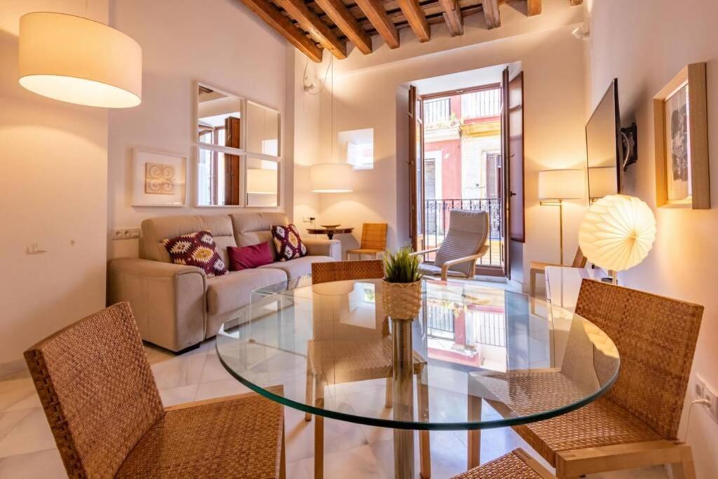 Hernando Colon Deluxe Suite by Valcambre Sevilla Exterior foto